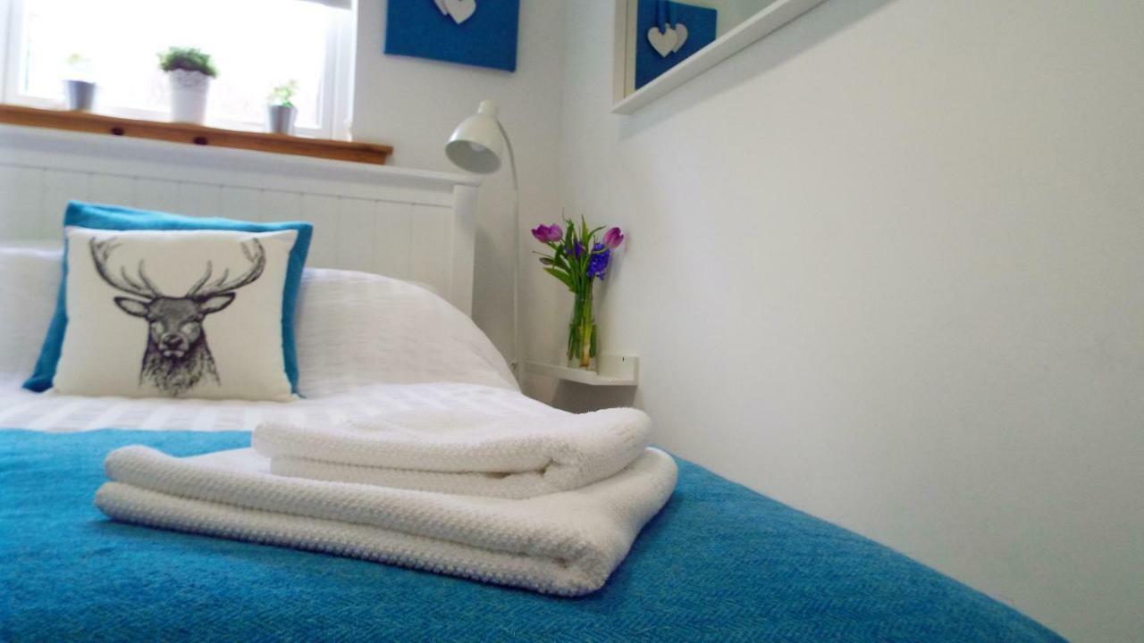 Flat 14D Bayhead Apartman Stornoway  Kültér fotó